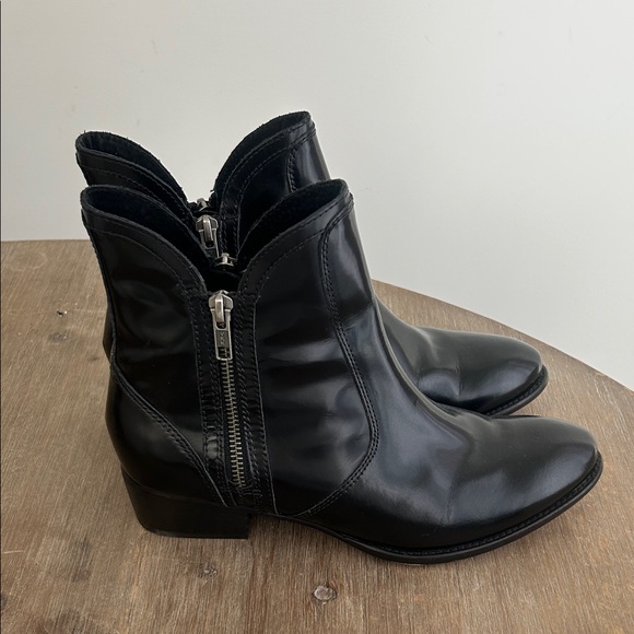 Seychelles Lucky Penny Patent Leather Booties Black Size 8 - Picture 4 of 16